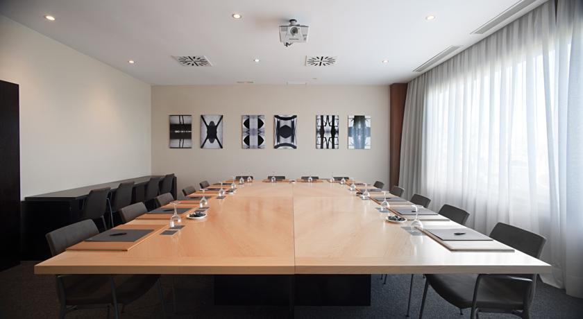 Ac Hotel Huelva By Marriott Eksteriør billede