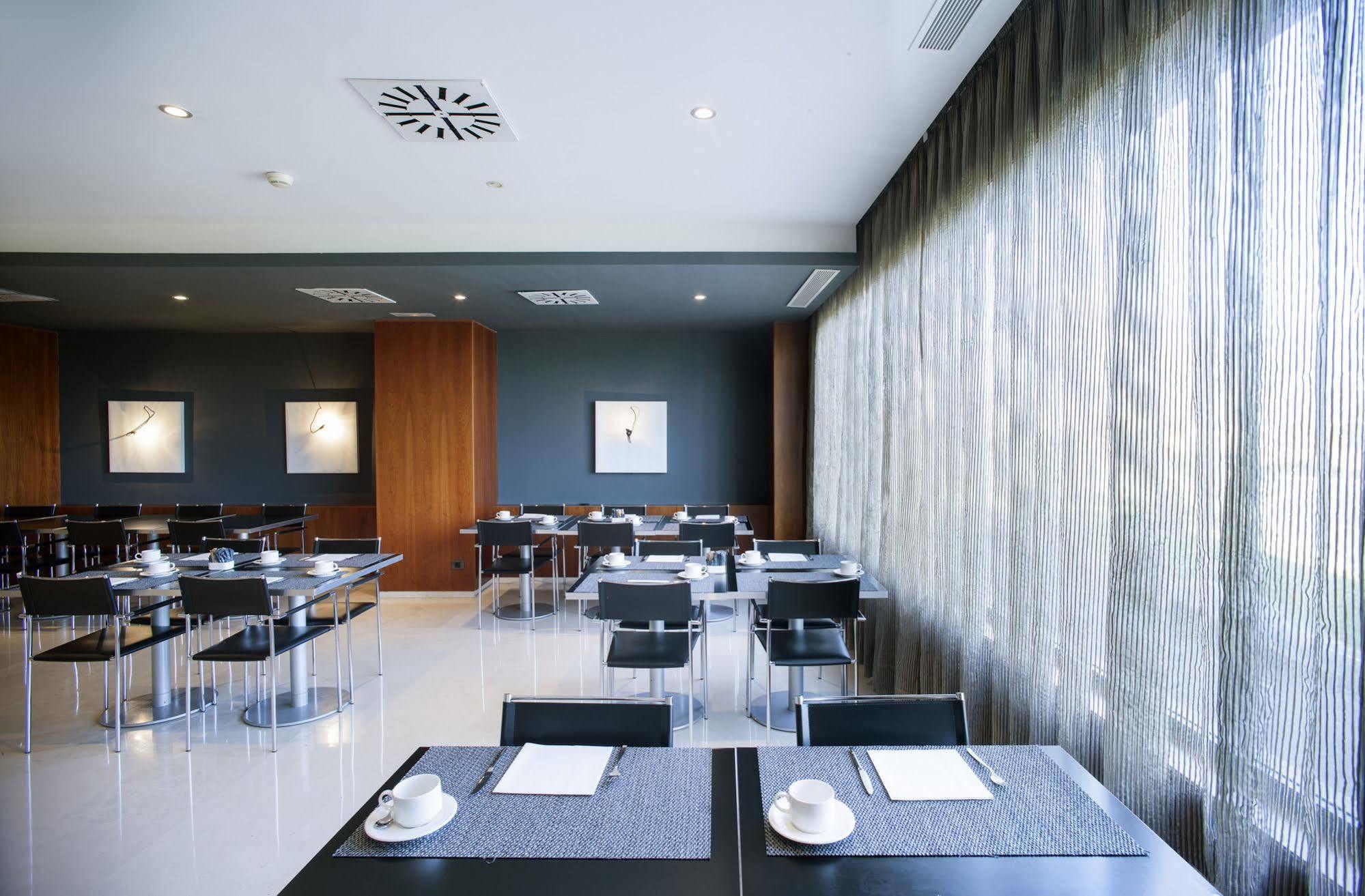 Ac Hotel Huelva By Marriott Eksteriør billede